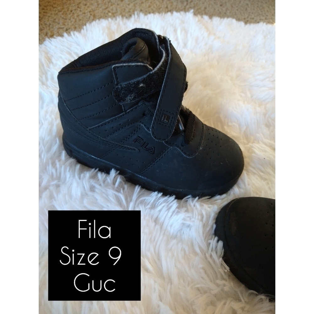Fila Boys Toddler Size 9 Black Hi-Top Shoes